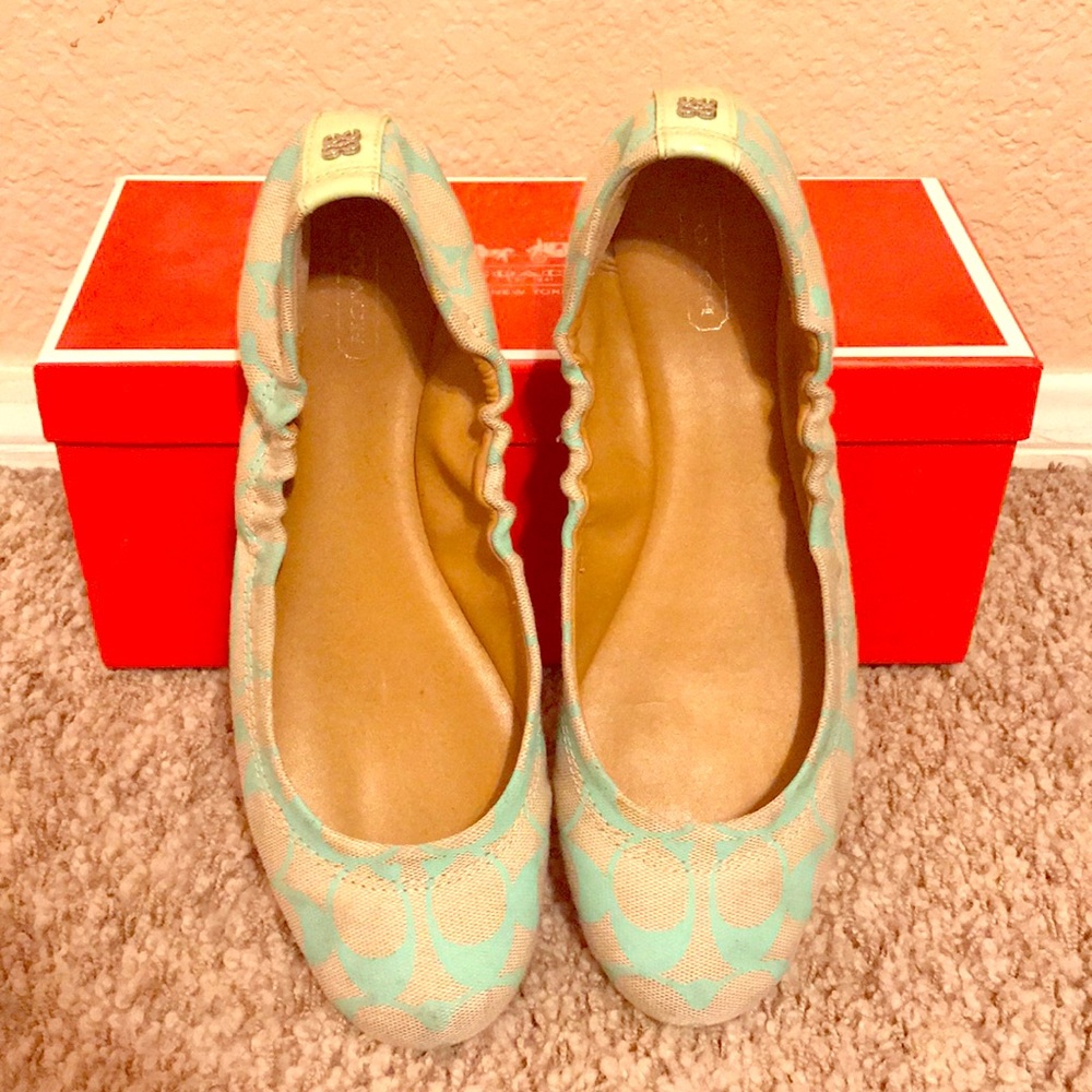 Mint coach flats